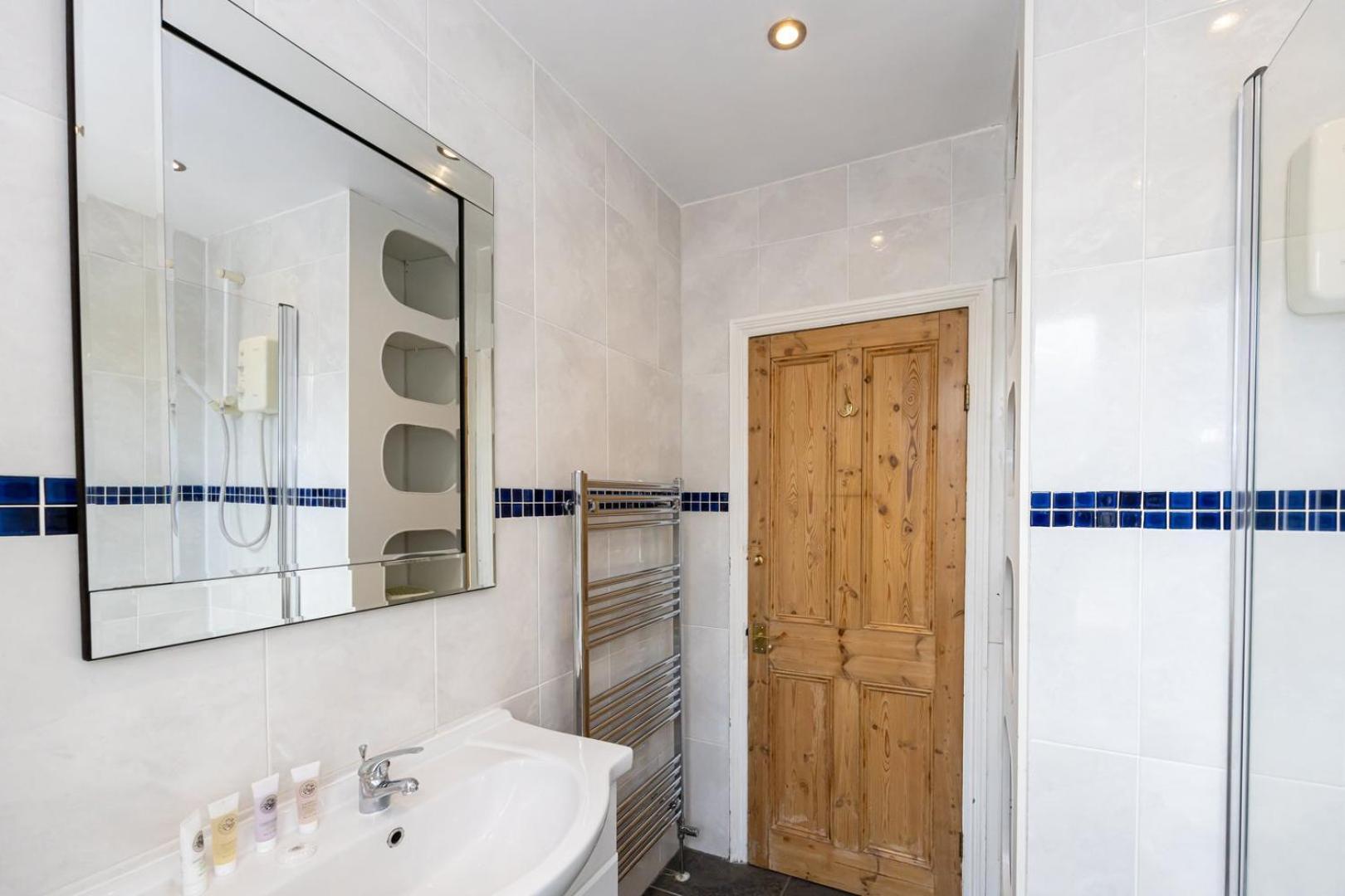 Guestready - Enchanting Life In Gorse Hill Manchester Exteriér fotografie